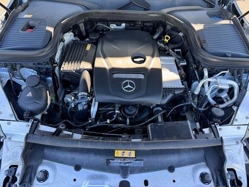 Used 2016 Mercedes-Benz GLC 300 4MATIC image 32