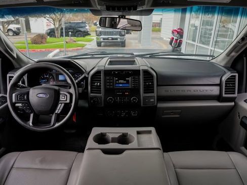 Used 2019 Ford F250 XL w/ Power Equipment Group image 42