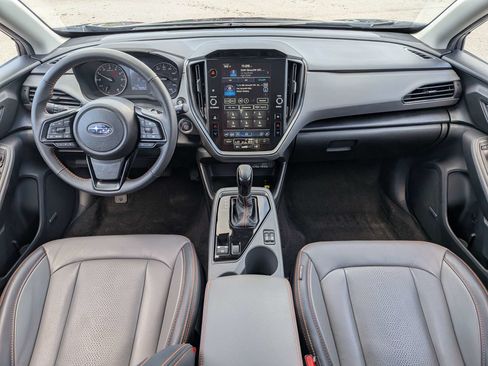 Certified 2025 Subaru Crosstrek 2.5i Limited w/ Popular Package #3A AWD/4WD image 15