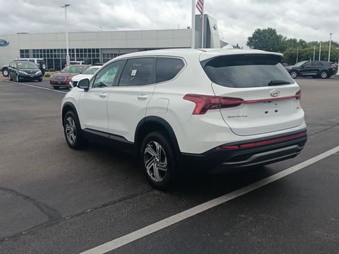 Used 2023 Hyundai Santa Fe SE AWD/4WD image 7