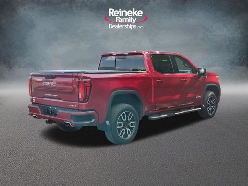 Used 2020 GMC Sierra 1500 AT4 w/ AT4 Preferred Package AWD/4WD image 5