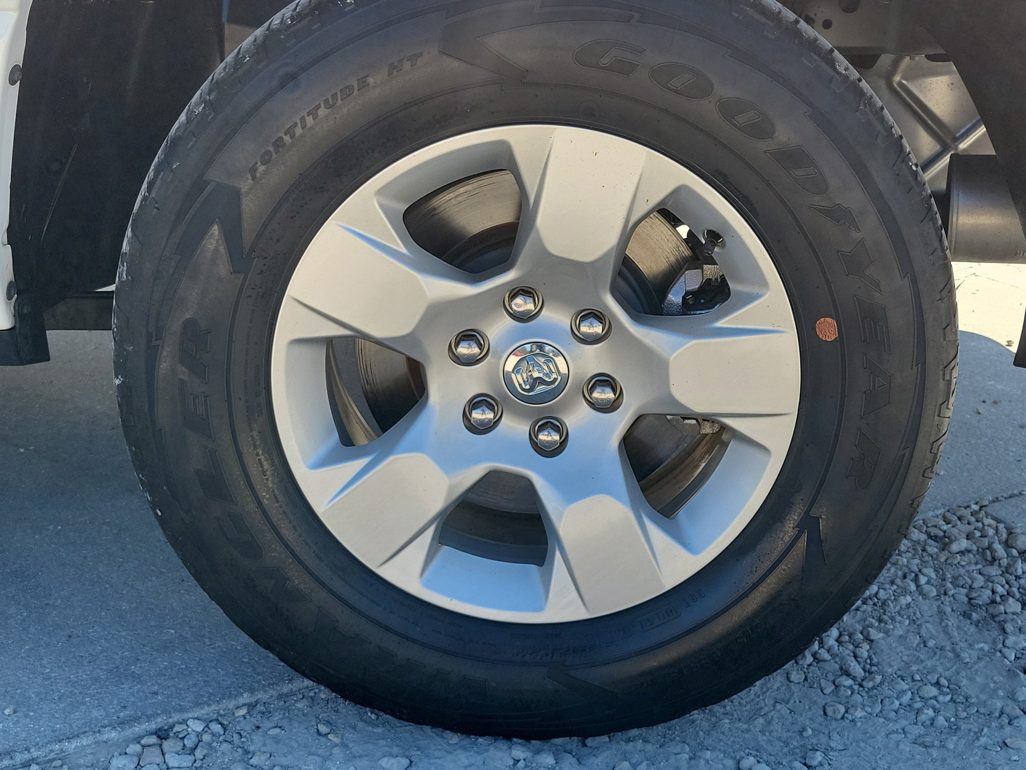 Used 2024 RAM 1500 Big Horn AWD/4WD image 7