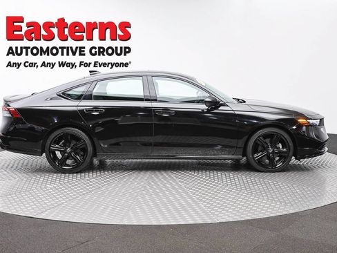 Used 2024 Honda Accord Sport image 4