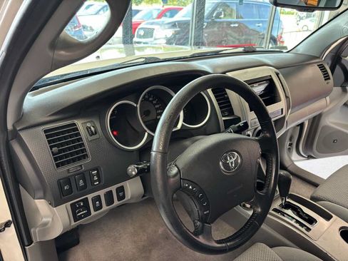 Used 2010 Toyota Tacoma PreRunner w/ TRD Off-Road Pkg w/JBL Audio RWD image 15