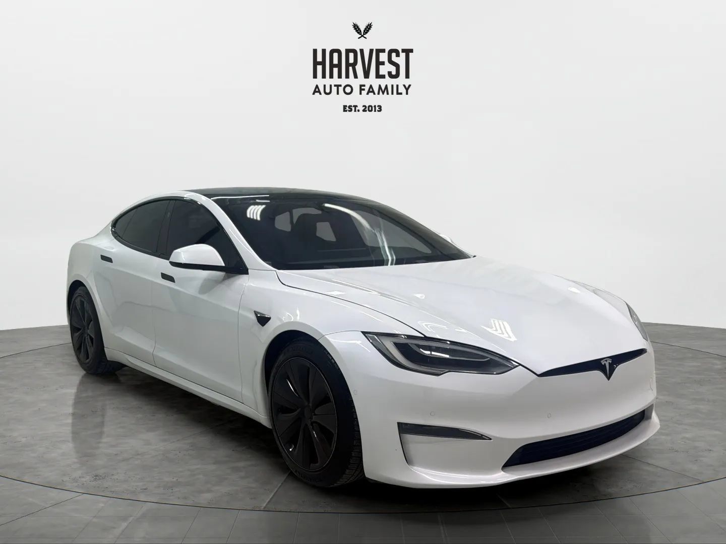 Used 2022 Tesla Model S Standard Range AWD/4WD image 10