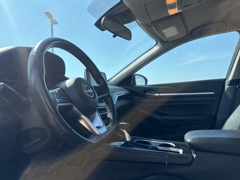 Certified 2024 Nissan Altima 2.5 SR FWD image 37