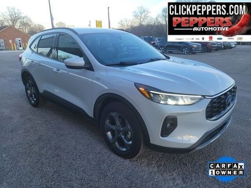 Used 2025 Ford Escape ST-Line Select AWD/4WD image 6