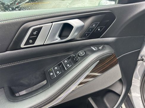 Used 2024 BMW X5 xDrive40i image 10