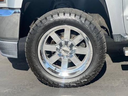 Used 2017 Chevrolet Silverado 1500 LT w/ LT Eassist Package RWD image 34