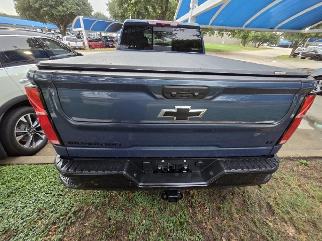 Used 2026 Chevrolet Silverado 2500 LT w/ Trail Boss Package AWD/4WD image 5