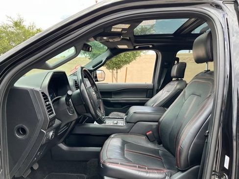 Used 2019 Ford Expedition Max Limited w/ Equipment Group 303A AWD/4WD image 11