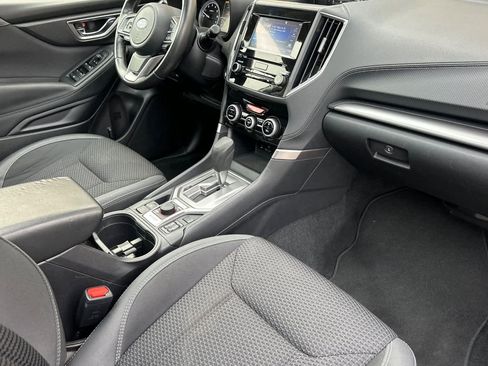 Used 2023 Subaru Forester Premium image 15