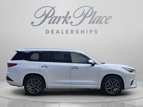 Used 2026 Lexus TX 350 AWD w/ Technology Package image 5