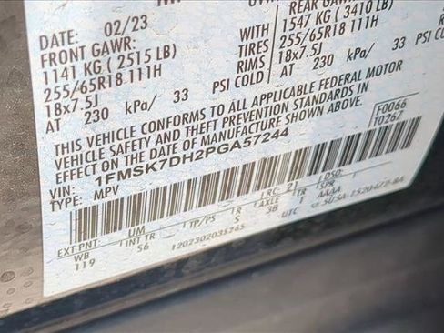 Used 2023 Ford Explorer XLT w/ Equipment Group 202A RWD image 23