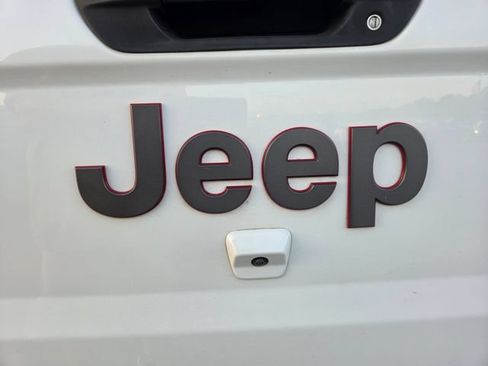 Used 2020 Jeep Gladiator Rubicon AWD/4WD image 26