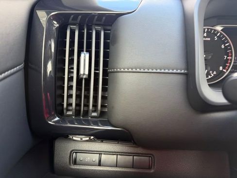 Certified 2026 Nissan Pathfinder S FWD image 53