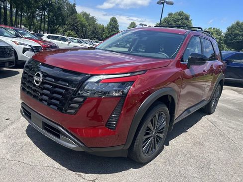 New 2026 Nissan Pathfinder SL w/ SL Premium Package (P04) AWD/4WD image 3