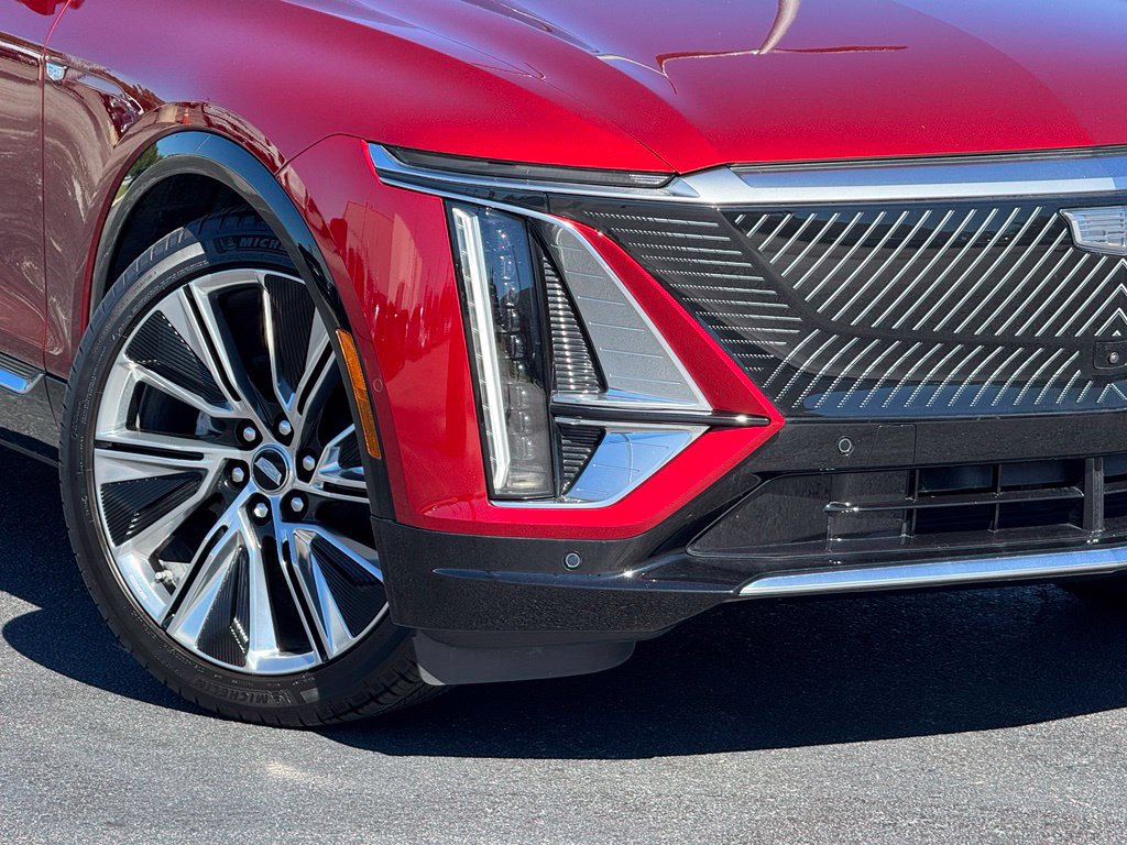 Certified 2026 Cadillac Lyriq Signature Luxury w/ Nappa Leather Package AWD/4WD image 12