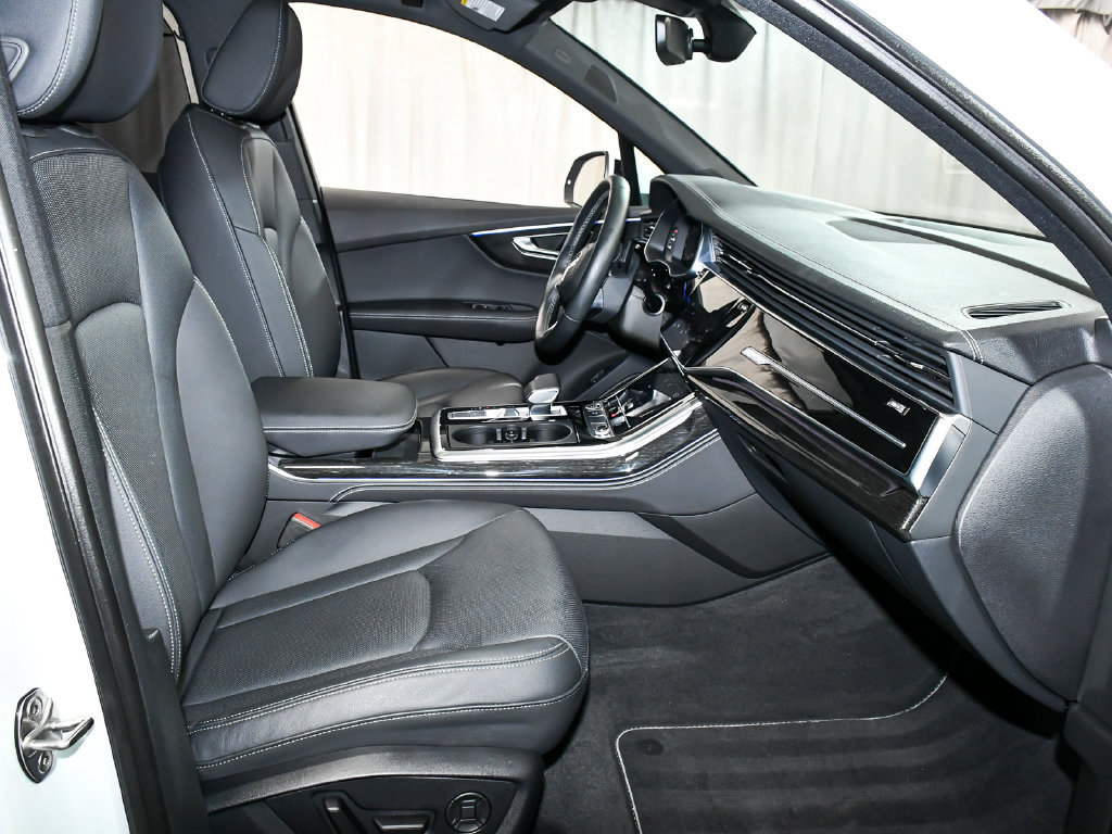 Used 2026 Audi Q7 3.0T Premium Plus w/ Premium Plus Package AWD/4WD image 58