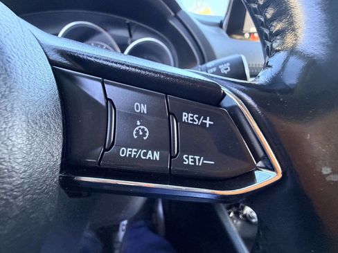 Used 2017 MAZDA CX-5 Touring image 7