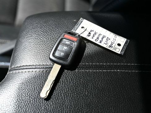 Used 2017 Honda Accord Sport image 20