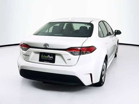 Used 2024 Toyota Corolla LE image 9
