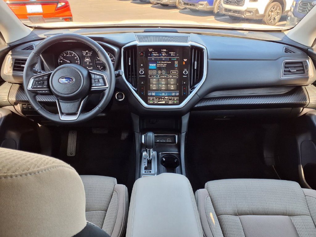 Certified 2023 Subaru Ascent Premium w/ Convenience Package AWD/4WD image 2
