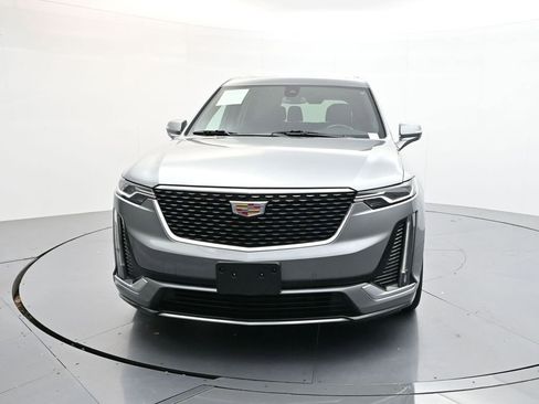 Used 2023 Cadillac XT6 Premium Luxury image 2
