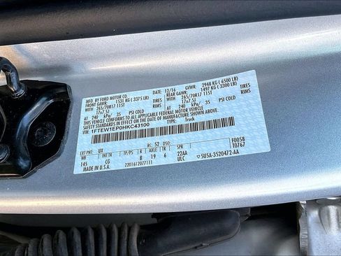 Used 2017 Ford F150 XL w/ Equipment Group 101A Mid AWD/4WD image 39