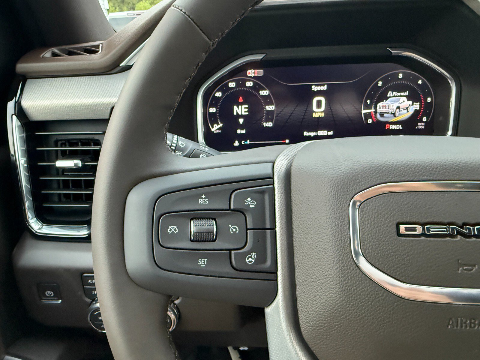New 2026 GMC Sierra 3500 Denali AWD/4WD image 29