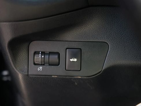 Used 2017 Toyota 86 RWD image 38