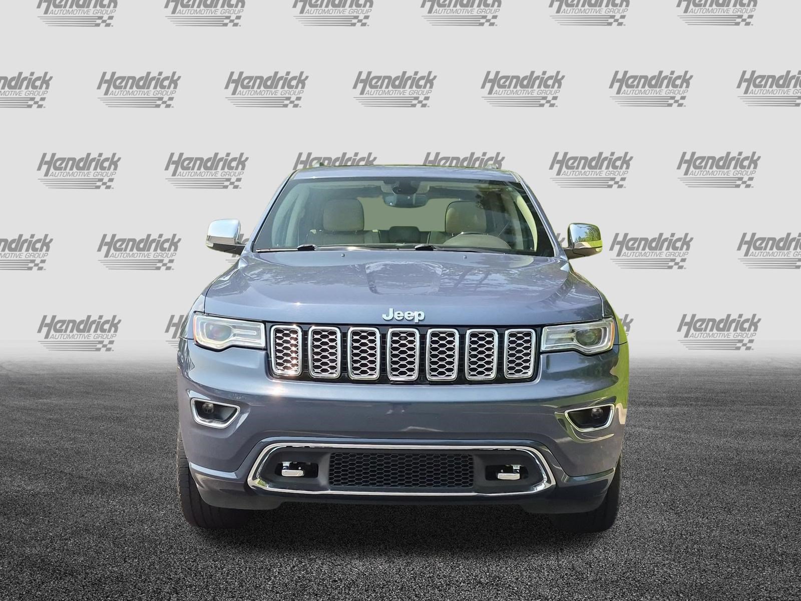 Used 2021 Jeep Grand Cherokee Overland AWD/4WD image 3