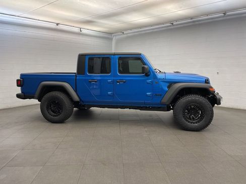New 2026 Jeep Gladiator Sport AWD/4WD image 20