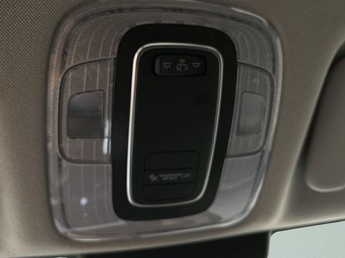 Certified 2025 Hyundai Elantra Hybrid FWD image 32