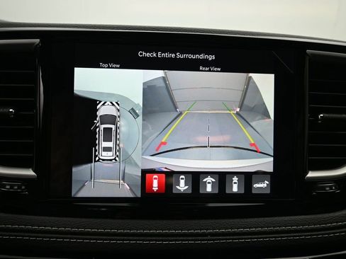New 2026 Chrysler Pacifica Select image 16