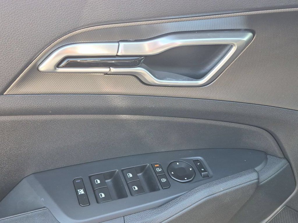 Certified 2026 Kia Sportage S AWD/4WD image 23
