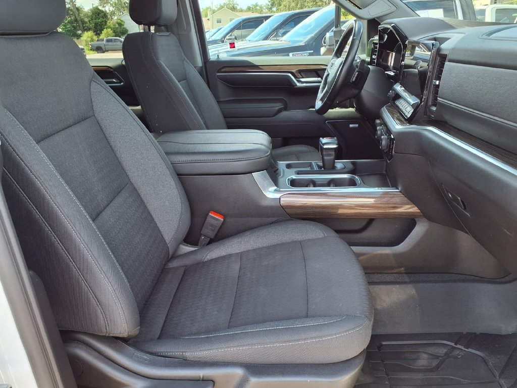 Used 2024 Chevrolet Silverado 1500 RST w/ True North Edition Plus AWD/4WD image 14