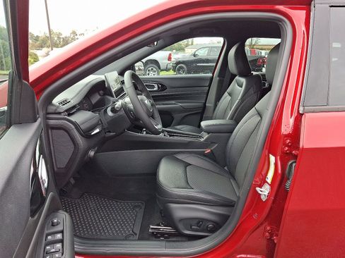 New 2026 Jeep Compass Latitude w/ Quick Order Package 29K AWD/4WD image 7