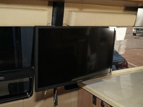 Used 2015 Mercedes-Benz Sprinter 3500 image 30