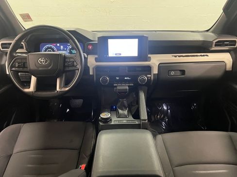 Used 2024 Toyota Tacoma TRD Off-Road image 13