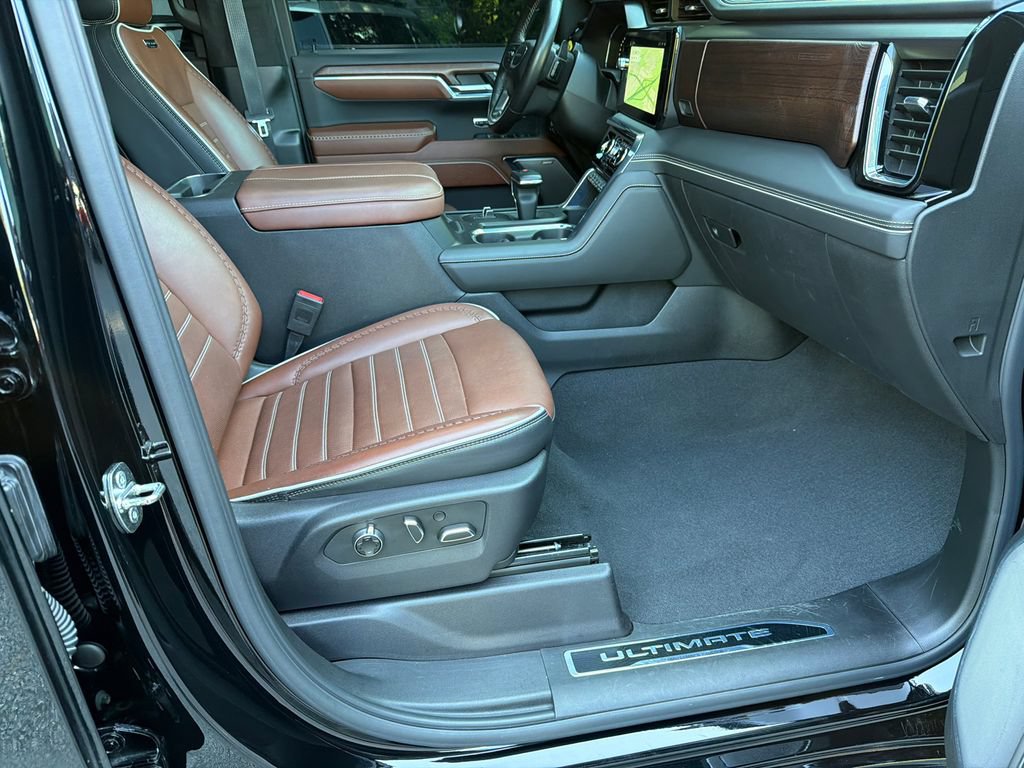 Used 2024 GMC Sierra 1500 Denali Ultimate AWD/4WD image 13