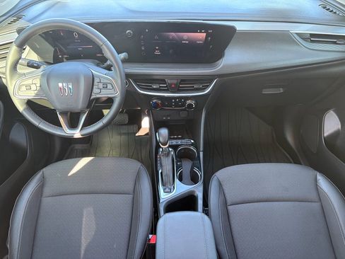 Used 2024 Buick Encore GX Preferred w/ Advanced Technology Package image 2
