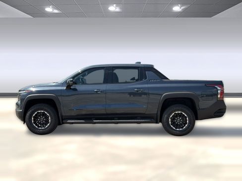 New 2026 Chevrolet Silverado EV Trail Boss w/ Plus Package AWD/4WD image 2