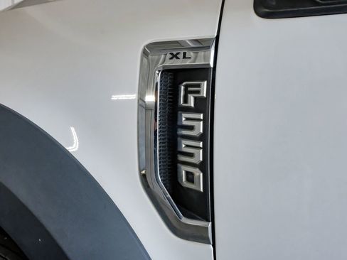 Used 2021 Ford F550 4x4 Crew Cab Super Duty w/ Power Equipment Group image 49