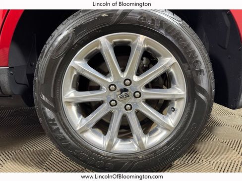 Used 2015 Lincoln MKX AWD w/ Equipment Group 101A image 34