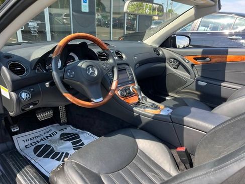 Used 2009 Mercedes-Benz SL 550 w/ Premium I Pkg image 18