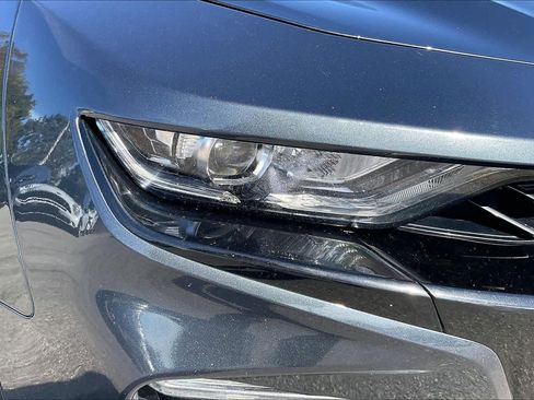 Used 2019 Chevrolet Camaro SS image 21