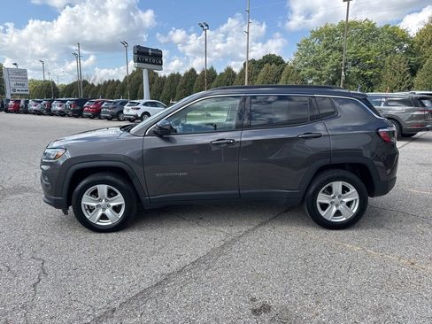 Used 2022 Jeep Compass Latitude w/ Convenience Group image 4