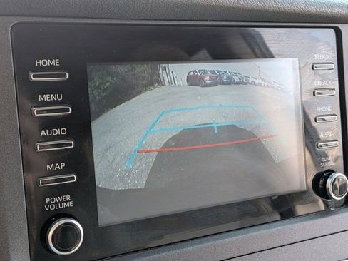Used 2020 Toyota Sienna L FWD image 28