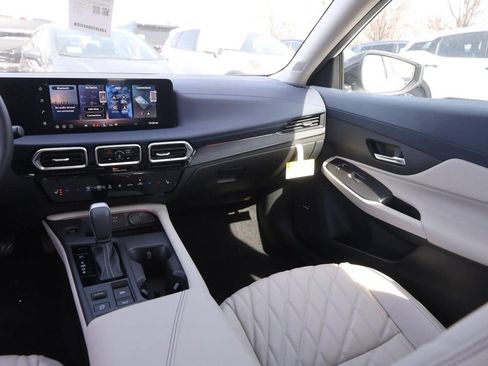 New 2026 Nissan Sentra SL w/ Floor Mat Package image 25